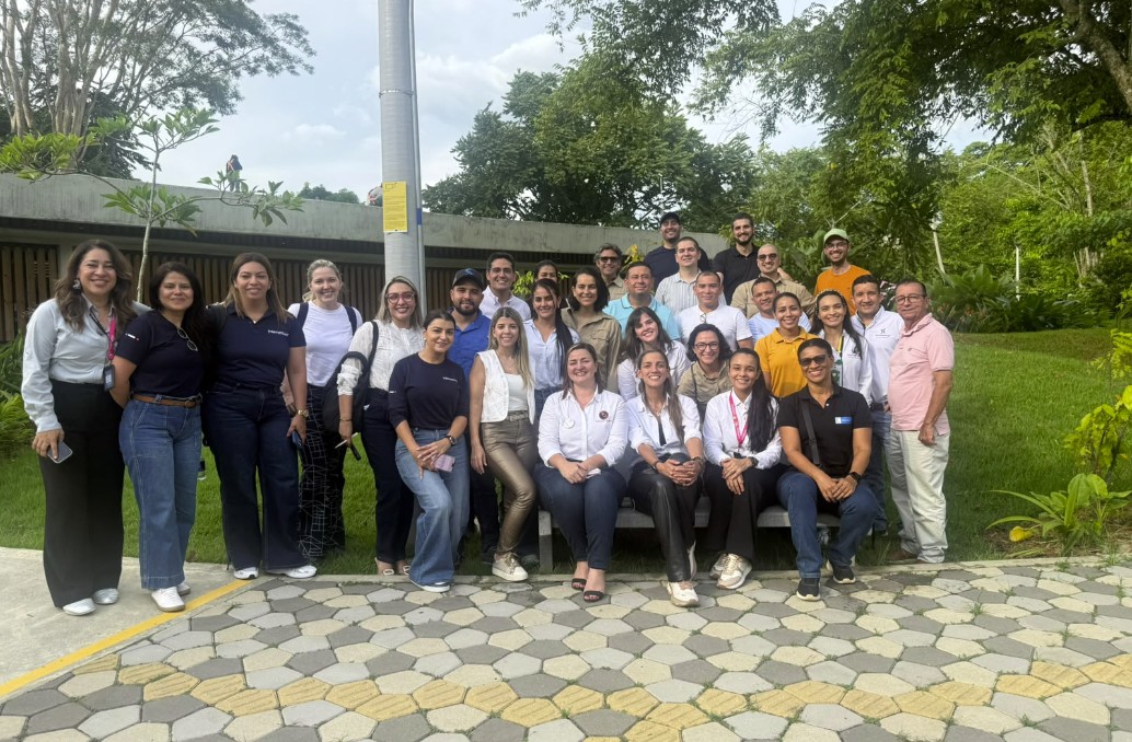 Visita a Encuentro con empresarios en Comfama durante la misión a Urabá